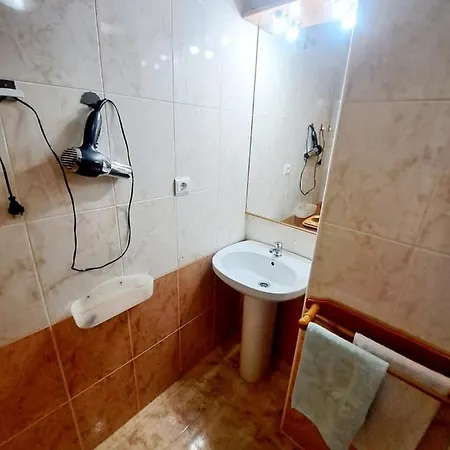 San Pascual Apartment *